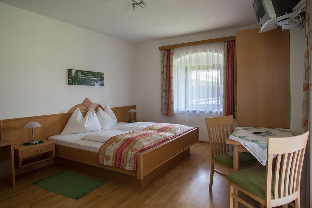 Pension Seebichlhof Hotel Kraig Kültér fotó